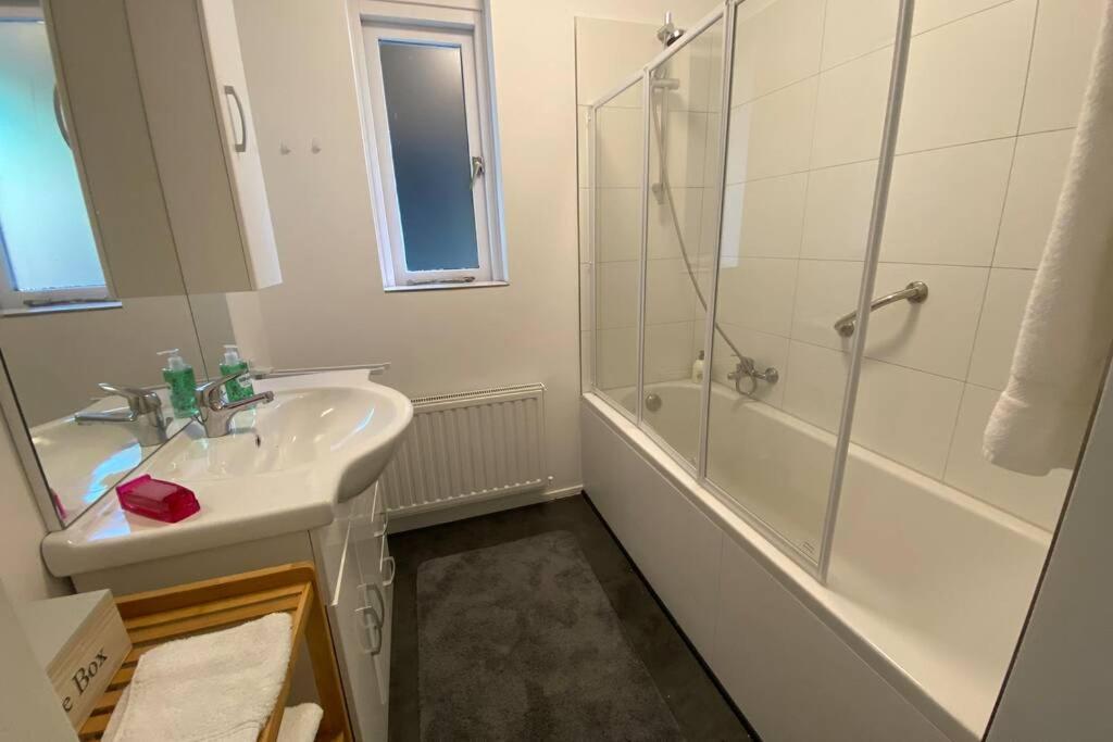 בראוניסה Traumhaftes Geraeumiges Ferienhaus In Meernaehe מראה חיצוני תמונה